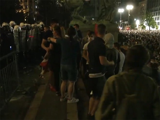 Beograd: protesti - Foto: Screenshot