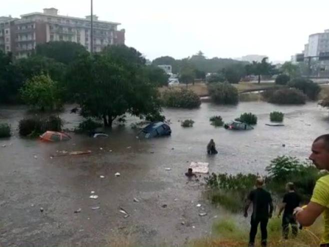 Poplave u Palermu (foto: lasicilia.it) - 