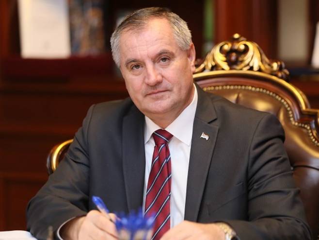 Višković čestitao Putinu pobjedu na predsjedničkim izborima