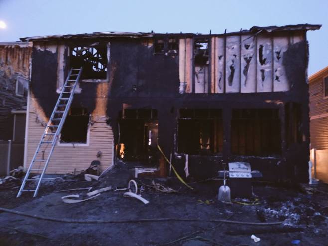 Požar u kući u Denveru (Foto: Denver Fire Dept. Twitter) - 