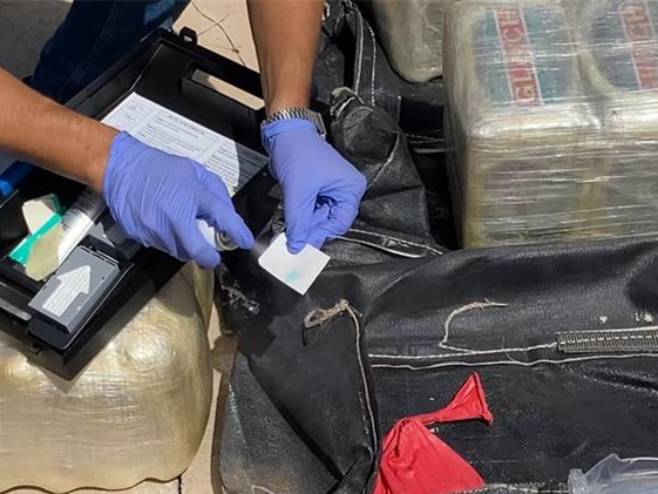 Zapljena kokaina (foto: Guardia Civil) - 