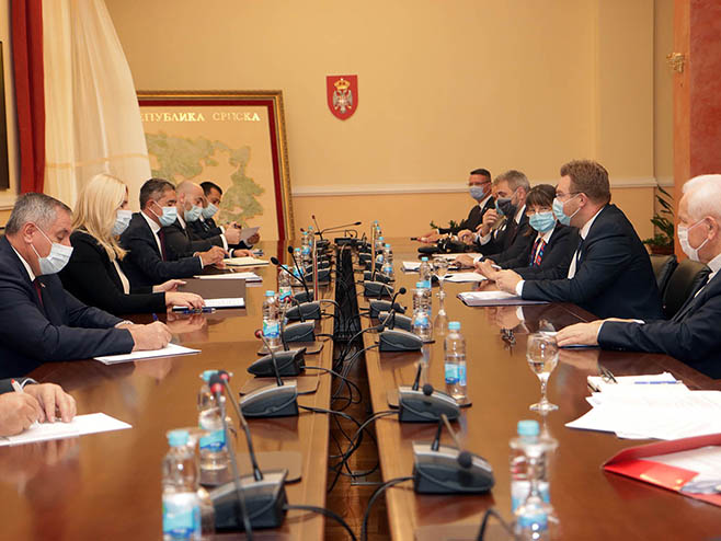 Sastanak sa delegacijom Hrvatske - Foto: Twitter