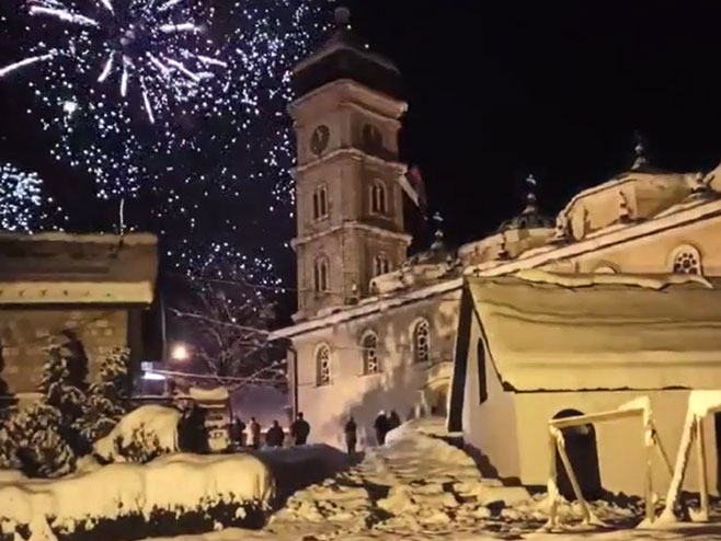 Doček Pravoslavne Nove godine u Čajniču - Foto: RTRS
