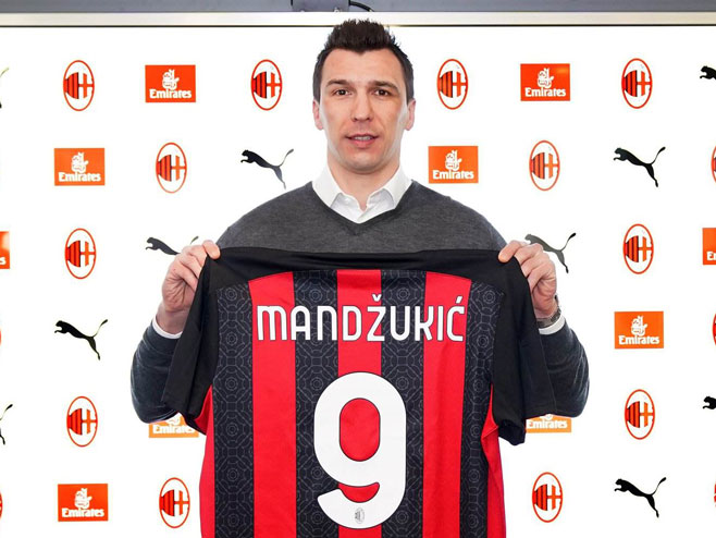 Mario Mandžukić (foto: Twitter/AC Milan) - 