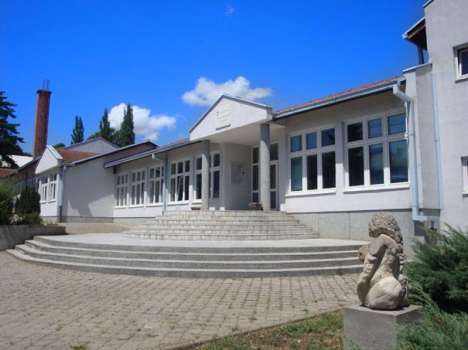 Centar "Zaštiti me" - Banjaluka (Foto: Rade Nagraisalović/Vikipedija) - 