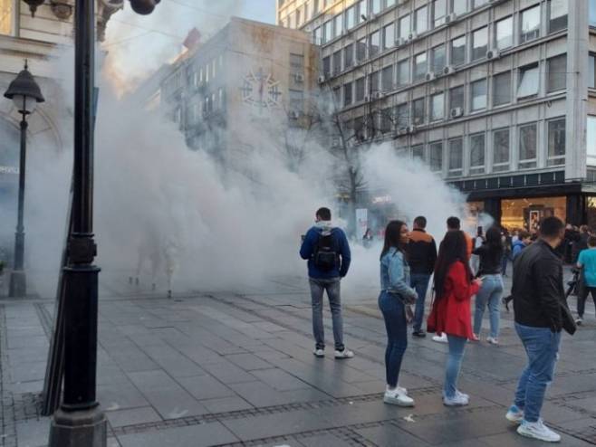 Dimne bombe u Knez Mihailovoj ulici u Beogradu - Foto: Novosti.rs