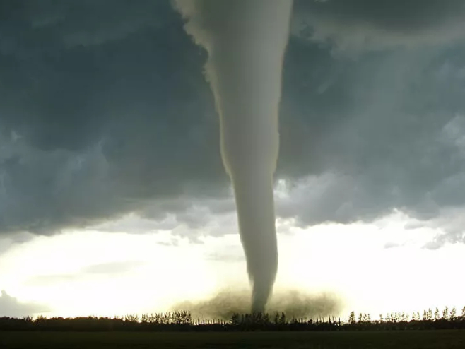 Tornado pogodio Vuhan (Foto: Justin Hobson/F5 tornado) - 