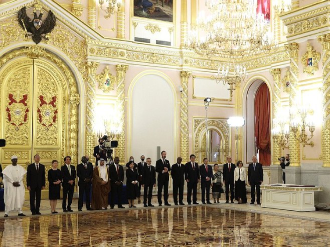 Ambasadori (foto: kremlin.ru) - 
