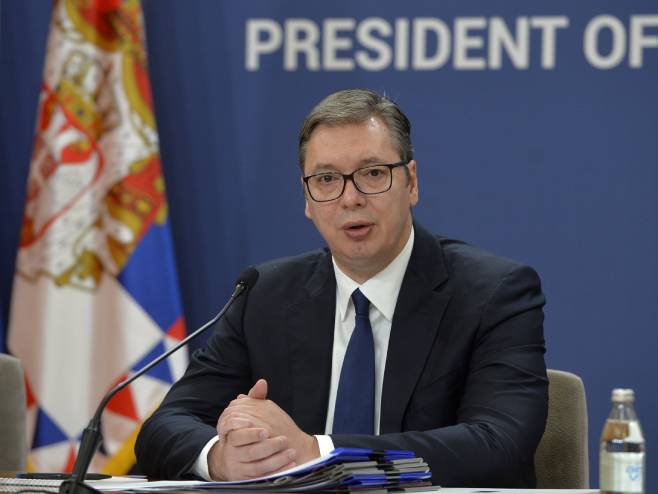 Vučić: Nemam poruku za Crnu Goru, ne vidim smisao rezolucije o Srebrenici