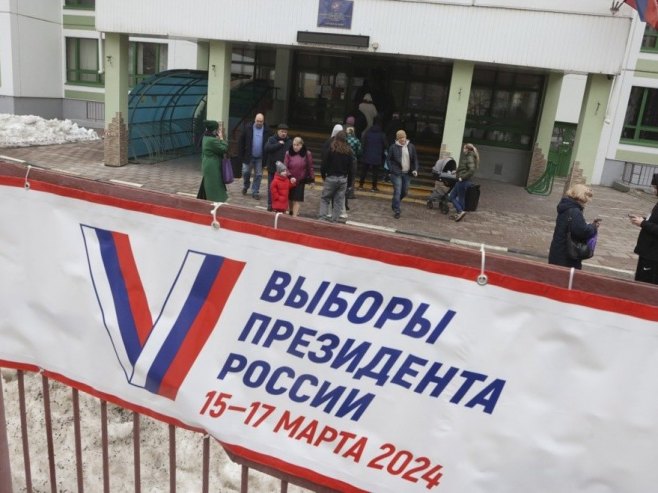 Izbori u Rusiji (Foto:  EPA-EFE/SERGEI ILNITSKY) - 