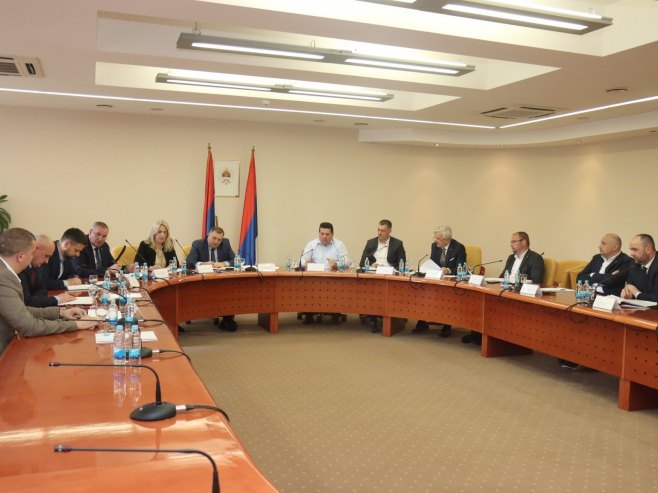 Sastanak stranaka vladajuće koalicije - Foto: RTRS