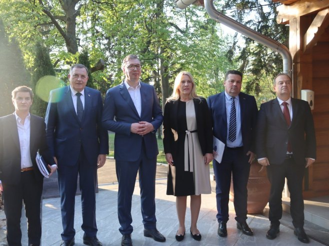 Sastanak najvišeg rukovodstva Srpske i Srbije u Beogradu - Foto: predsjednikrs.rs/Borislav Zdrinja