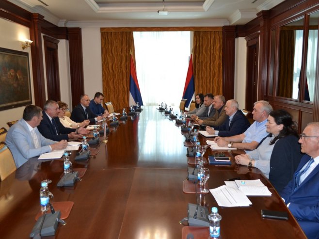 Kadar sa sastanka (foto: Vlada Republike Srpske) - 