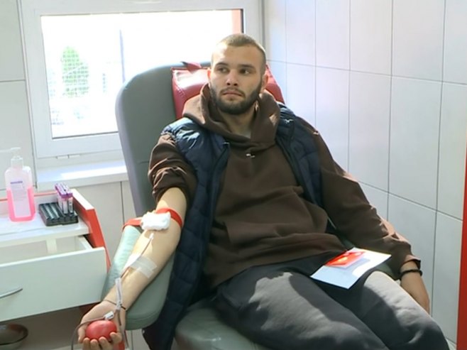 Radnici RTRS darovali krv (VIDEO)