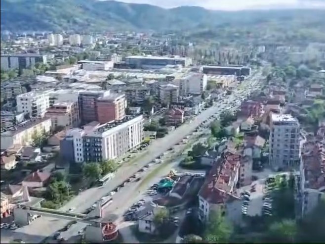 Snimci iz helikoptera: Miting "Srpska te zove" (VIDEO)