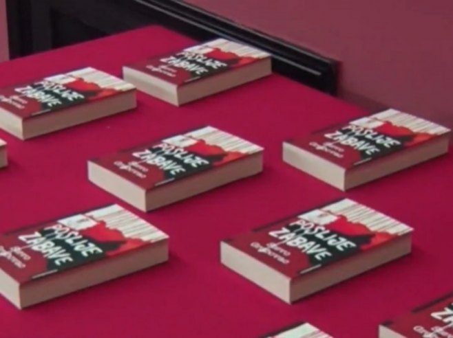 Gradiška: Povodom Svjetskog dana knjige promovisan roman "Poslije zabave" (VIDEO)