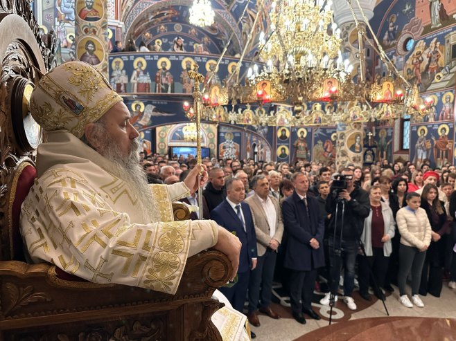 Vladika Fotije: Da srpski narod živi vaskrsenjem hristovim i vrati se vjeri i crkvi