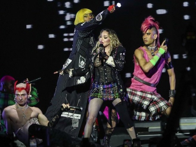 Rekordnih 1,6 miliona posjetilaca na Madoninom besplatnom koncertu u Riju (VIDEO)