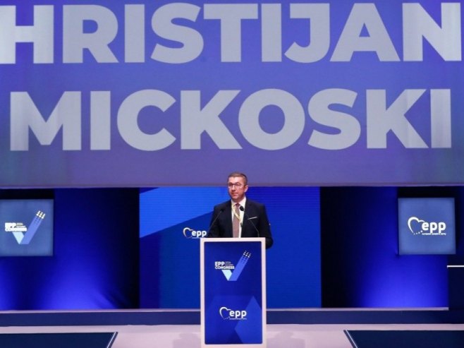 Hristijan Mickoski (Foto: EPA-EFE/ROBERT GHEMENT) - 