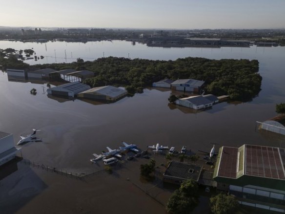 Poplave u Brazilu (FOTO: EPA-EFE/Isaac Fontana) - 