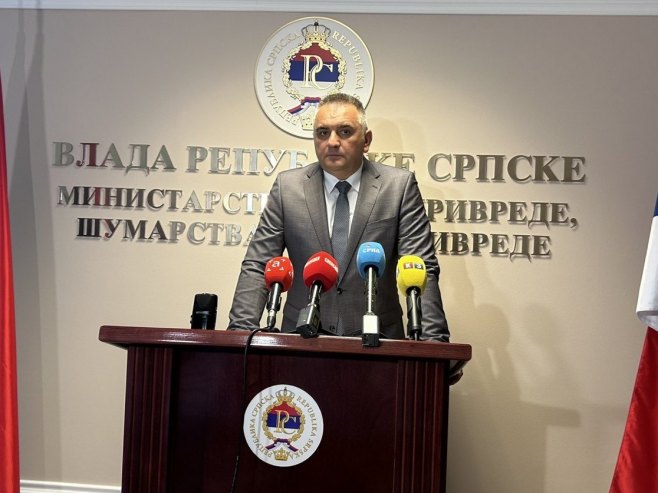 Minić odgovorio Markoviću: Netačne izjave o otkupnoj cijeni pšenice; Trebalo bi da ga bude stid Minić odgovorio Markoviću: Netačne izjave o otkupnoj cijeni pšenice; Trebalo bi da ga bude stid