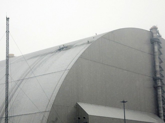 IAEA: Oštećeni štit iznad černobiljskog nuklearnog reaktora više ne blokira zračenje IAEA: Oštećeni štit iznad černobiljskog nuklearnog reaktora više ne blokira zračenje