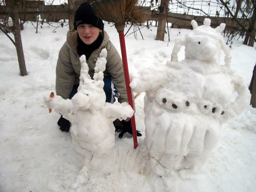 Utorak, 11. decembar, Bojana Drljača, Prijedor - "Asteriks i Obeliks"...