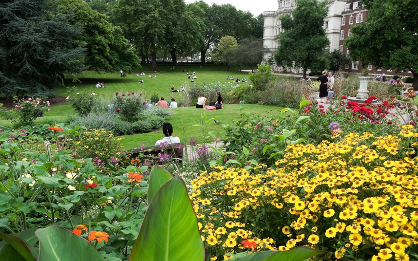 Јedan od brojnih vrtova u Londonu