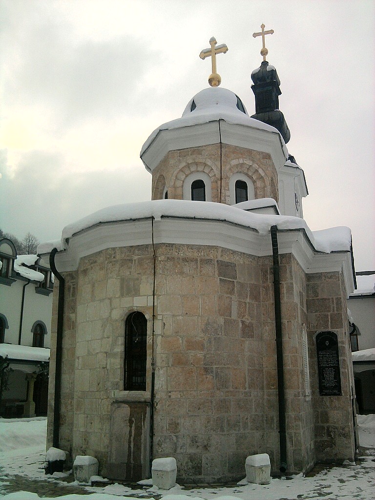 Manastir Tavna