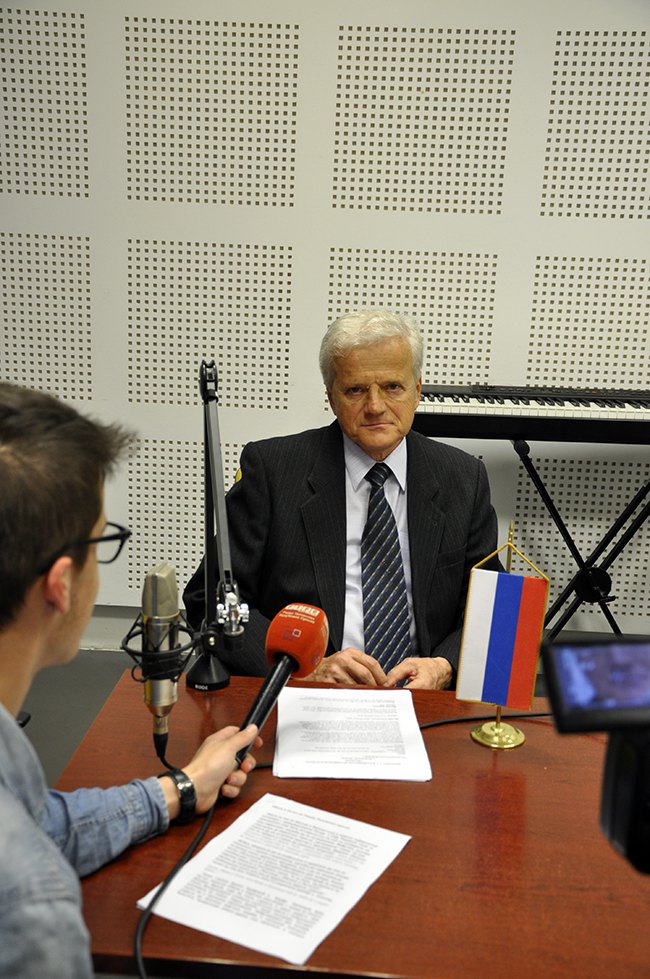"Razgovor s Obamom i Putinom" - radio drama