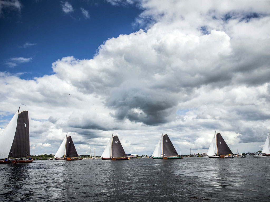 Holandija - Tradicionalna trka jedrenjaka (foto: EPA/SIESE VEENSTRA)