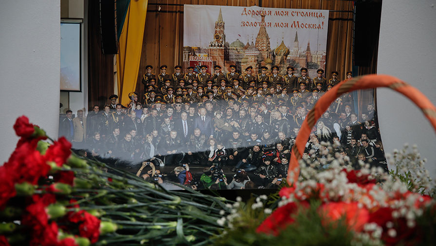 U Ruskoj Federaciji Dan je žalosti zbog pogibije 92 putnika i članova posade u padu vojnog aviona u Crno more. (Foto:gazeta.ru)
