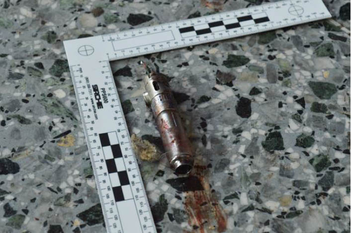 Fotografije bombe korištene u napadu u Mančesteru - mogući okidač lociran u napadačevoj lijevoj ruci (Foto: NY Times)