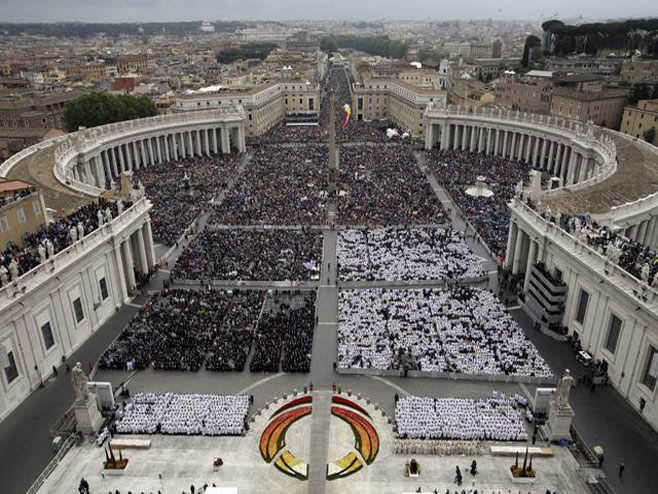Vatikan - Foto: Beta/AP