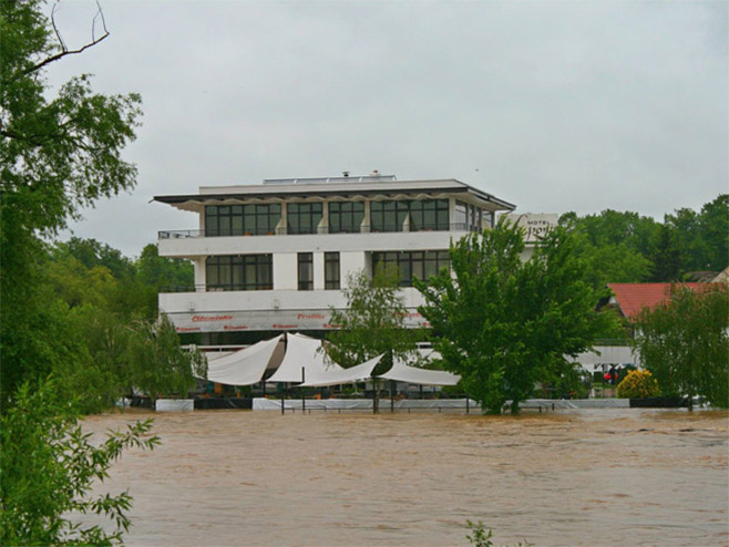 Poplave u Prijedoru (17. maj 2014) - 