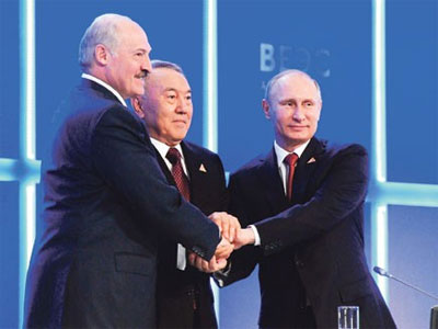 Aleksandar Lukašenko, Nursultan Nazarbajev i Vladimir Putin - Foto: REUTERS