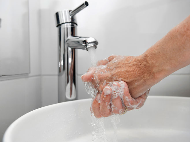 Pranje ruku (ilustracija) - 