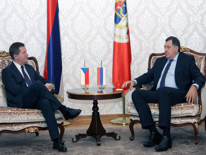 Dodik i ambasador Češke u BiH - Foto: SRNA