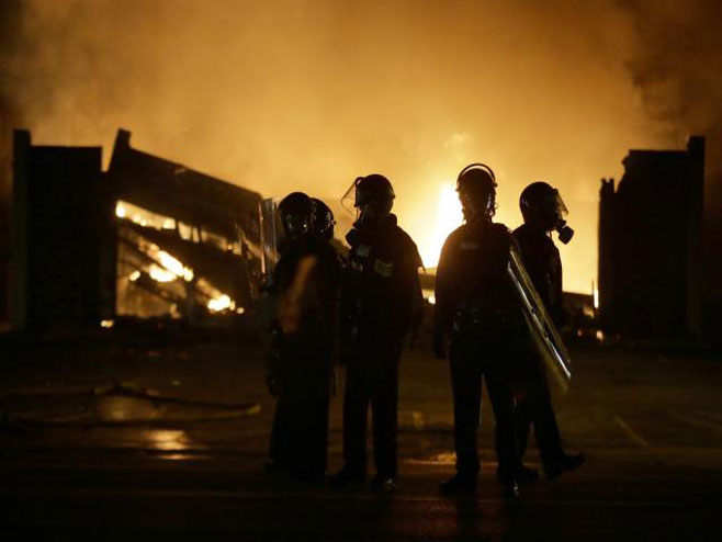 Ferguson - nemiri - Foto: AP