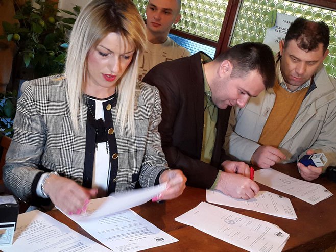 Potpisan memorandum o saradnji regije Raškog okruga iz Srbije i regije Doboj - Foto: SRNA