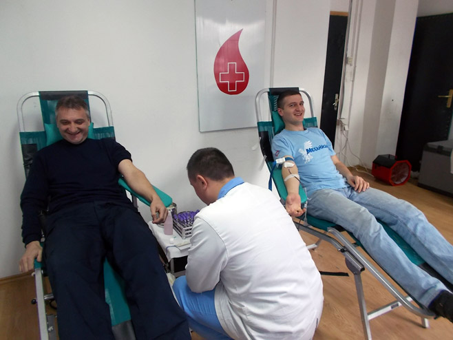 Dobrovoljno davanje krvi u Kotor Varošu - Foto: SRNA