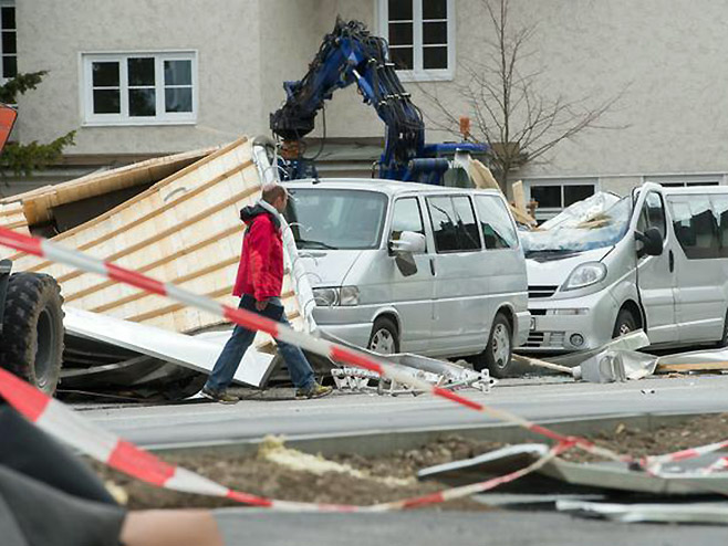Posljedica uragana Niklas - Foto: AP