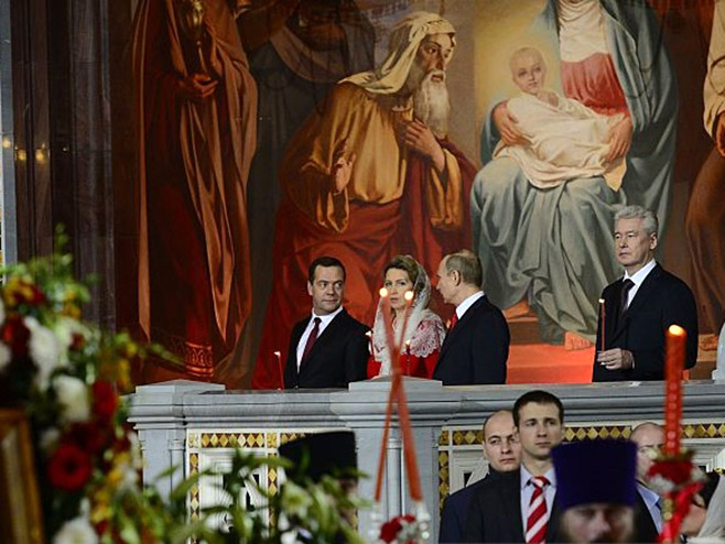Moskva, Putin i Medvedev na Vaskršnjoj liturgiji - Foto: Getty Images