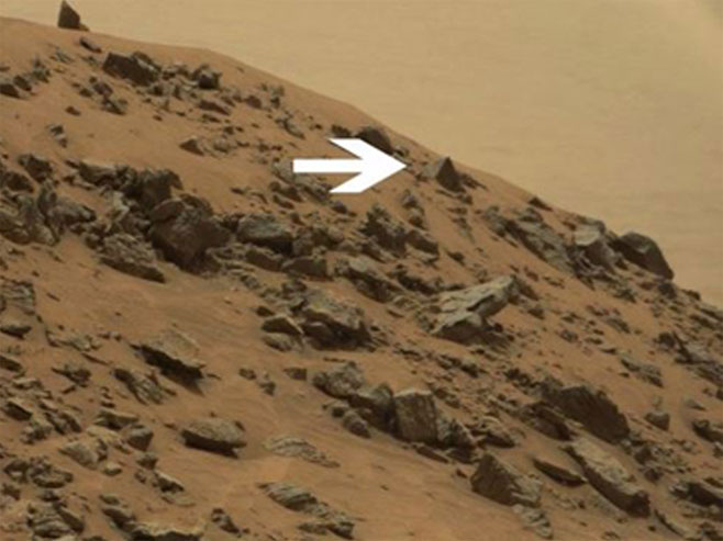 NASA objavila fotografiju piramide na Marsu (Foto: NASA) - 