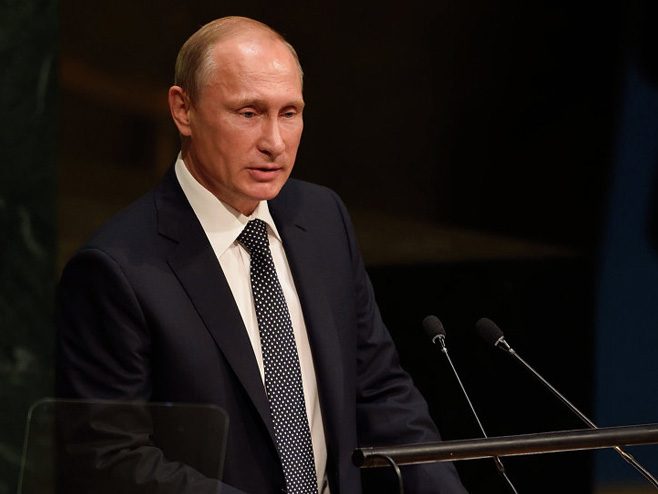 Vladimir Putin  (foto: http://rs.sputniknews.com/) - 