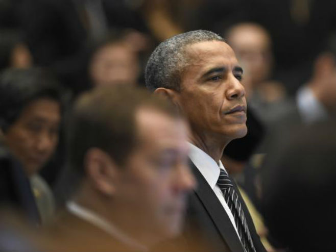 Barak Obama i Dmitrij Medvedev - Foto: AP