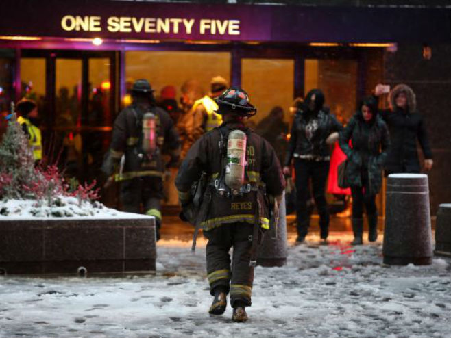 Vatrogasci u Čikagu - Foto: AP
