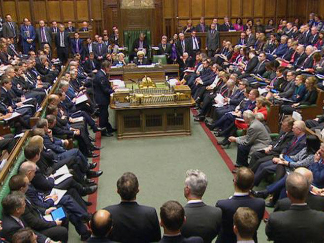 Britanski parlament - Foto: AP