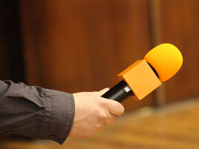 Mikrofon (Foto: jobs.aol.com) - 