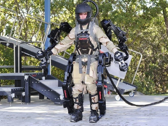 Bioničko robotsko odijelo (egzoskelet) (Foto: © yvek) - 